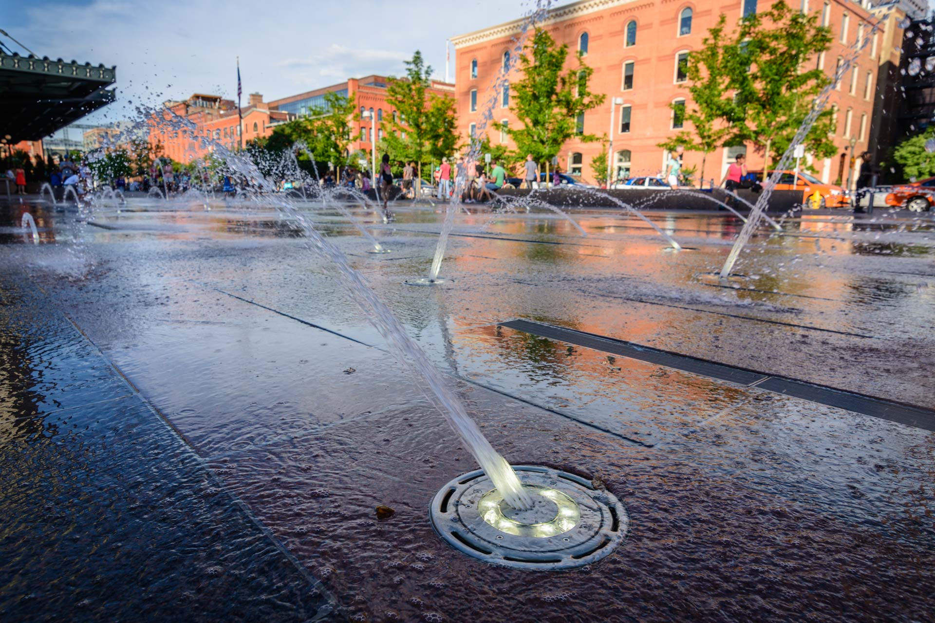 Crystal | LED210 & 220 Series - Arching ChoreoSwitch 5138 DENVER UNION STATION 12