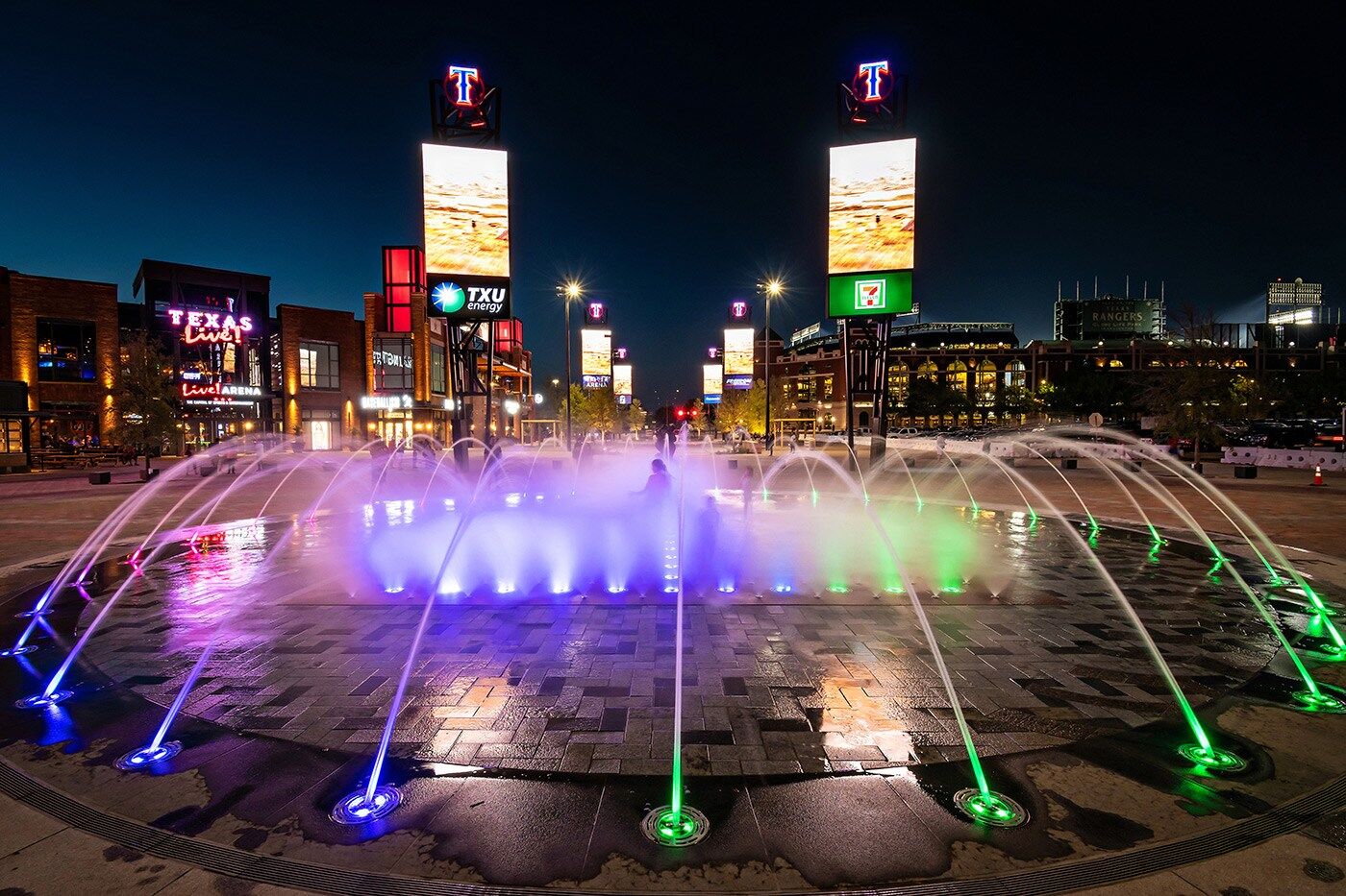 Crystal | LED210 & 220 Series - Arching ChoreoSwitch texas rangers103