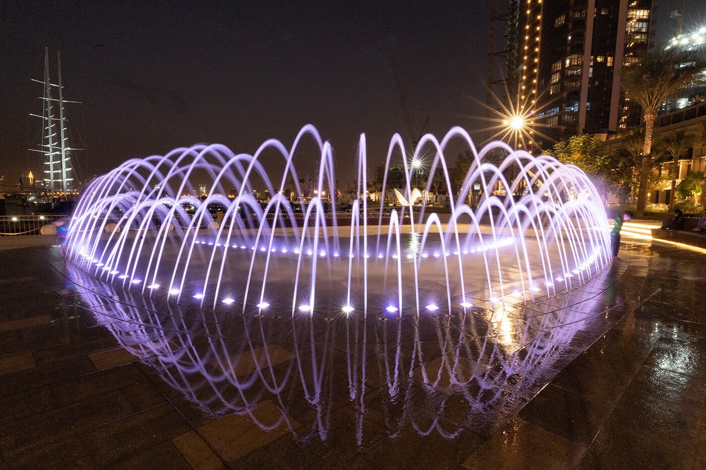 Crystal | LED040 Series – 12VDC to 24VDC – 30W 9396 DUBAI CREEK HARBOR 7