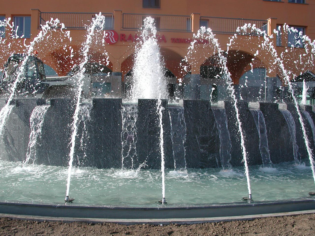 Crystal | NIF Series - Low Profile Foam Jet NIF100 EFFECT 03