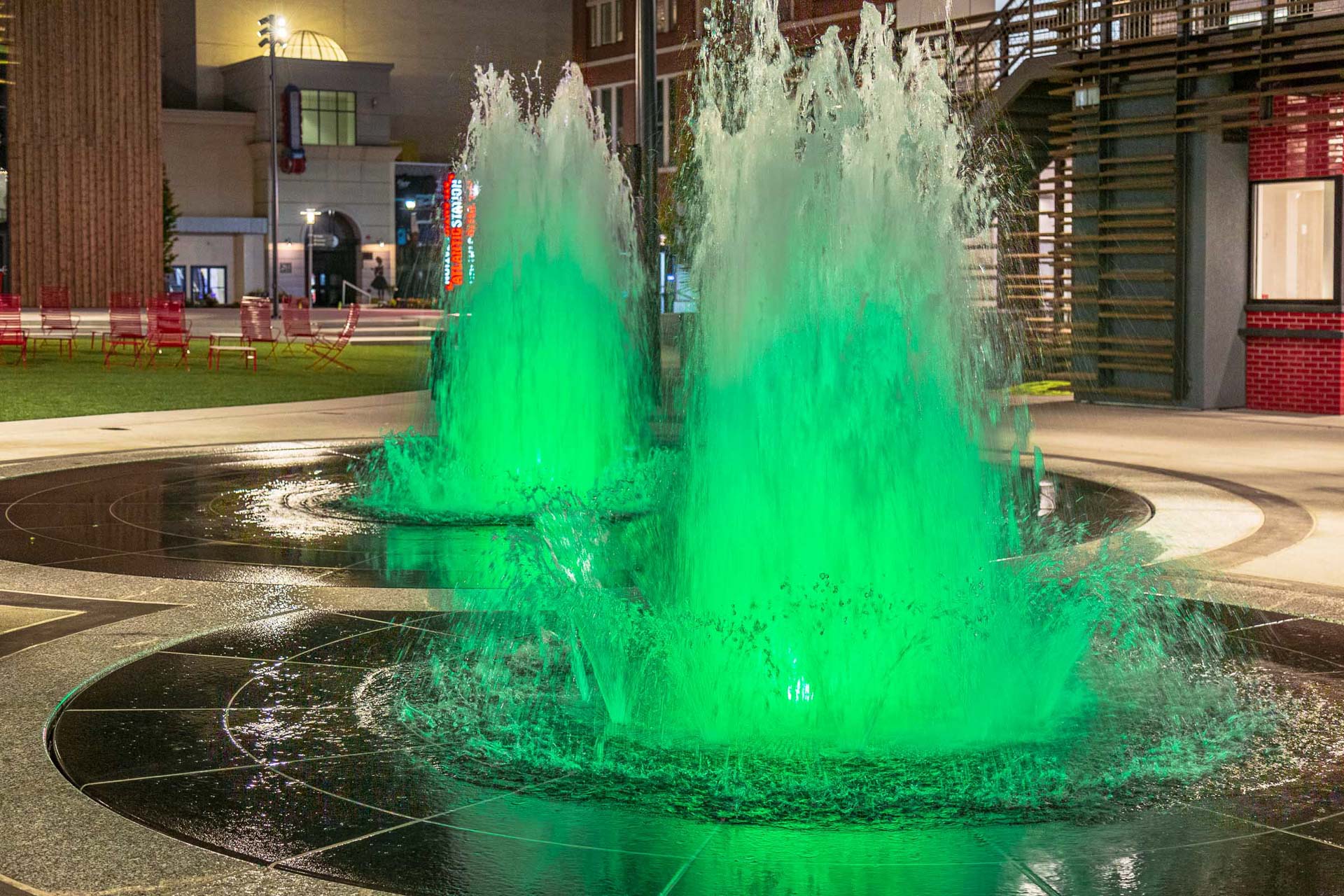 Crystal | LED260 Series - 12VDC to 24VDC - 60W 9859 ATLANTIC STATION 55