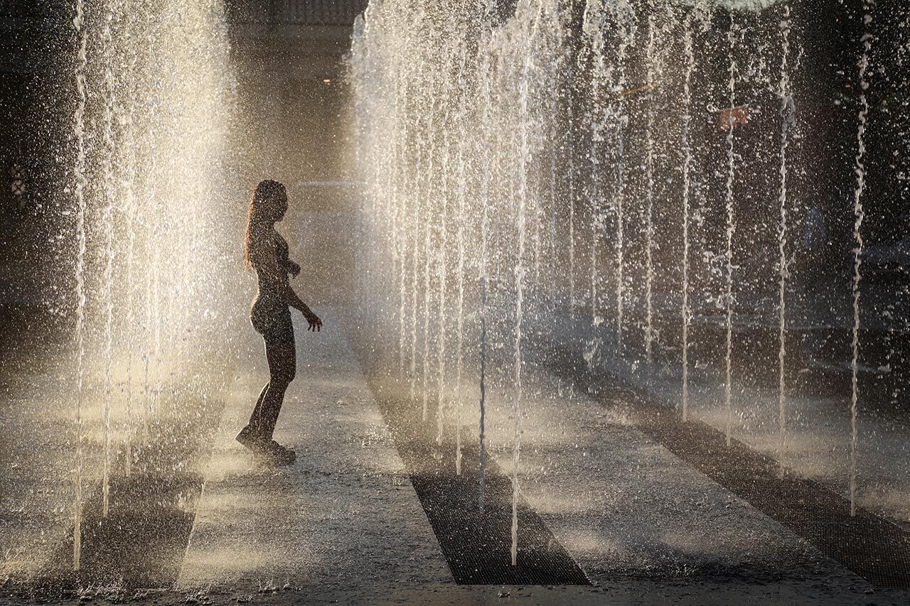 Crystal | NEF Series - Plume Jet NEF150 EFFECT 06