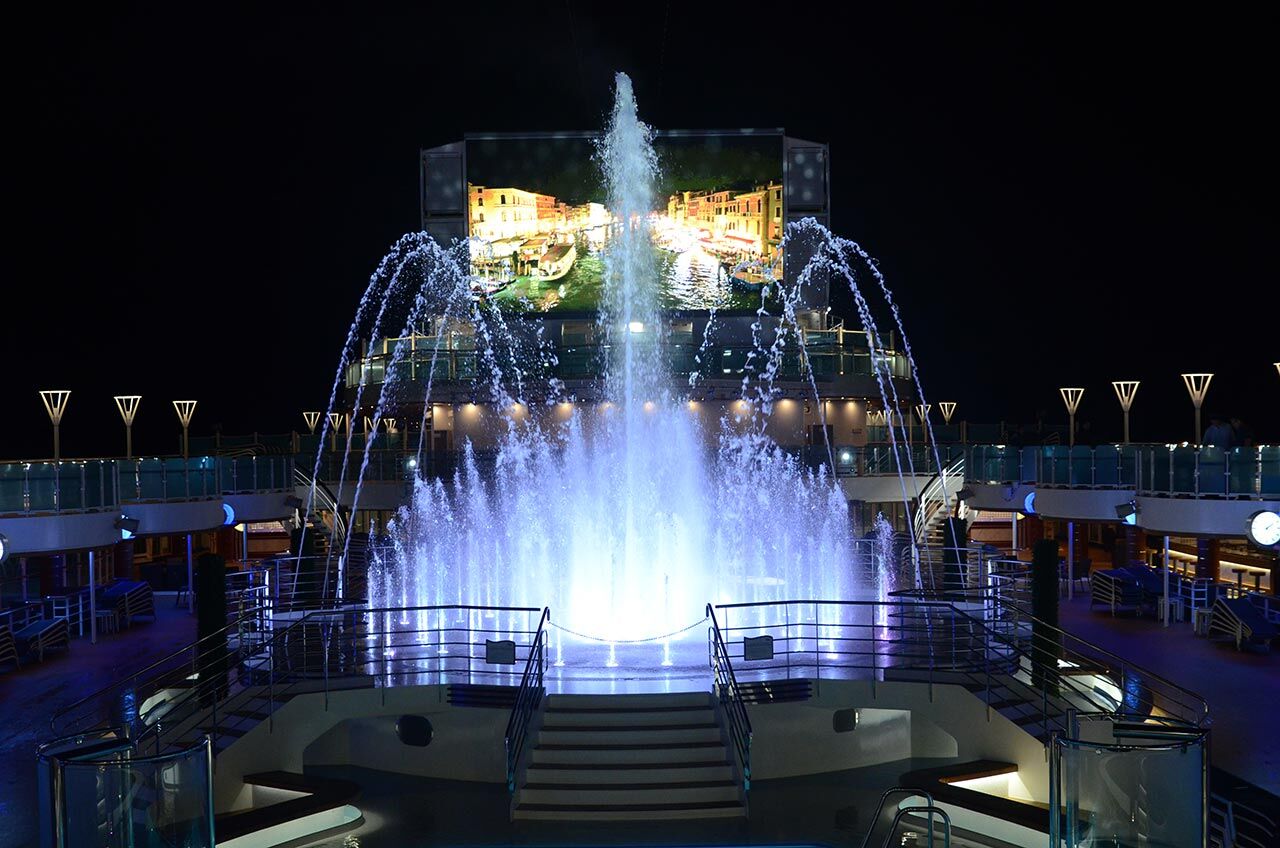 Crystal | NAJ Series – Arching Jet NAJ120 EFFECT 04